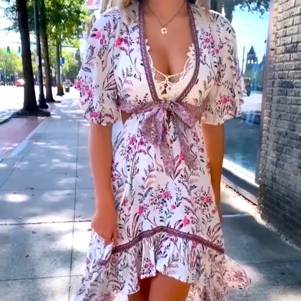Beautiful floral high-low maxi with tie bust